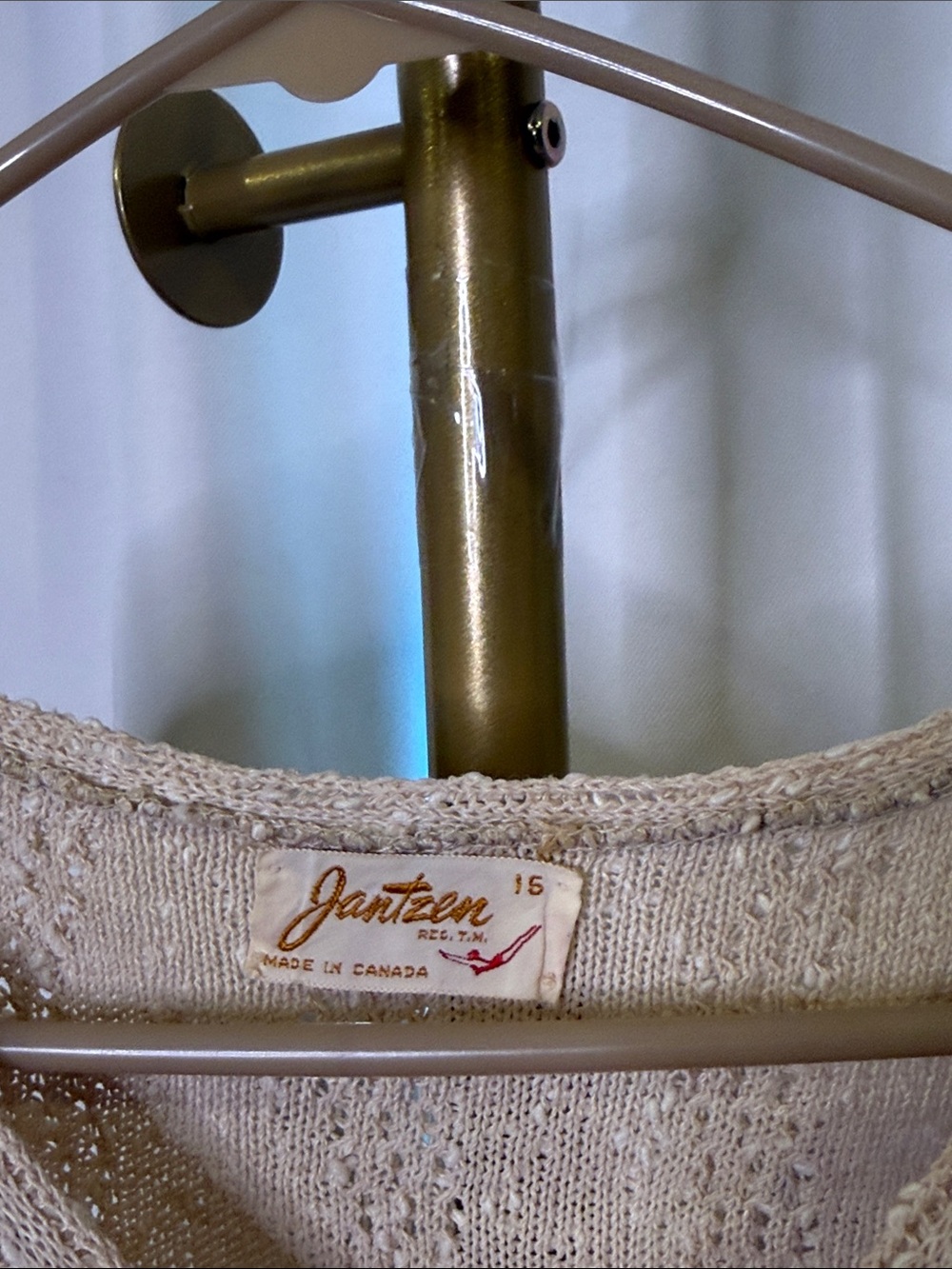 Vintage Jantzen Cream Textured Pointelle Knit Sleeveless Dress Made in Canada - Picture 4 of 6
